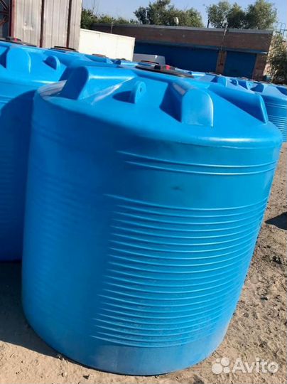 Емкость пластик,вода,бак 5 кубов кас-32,завод