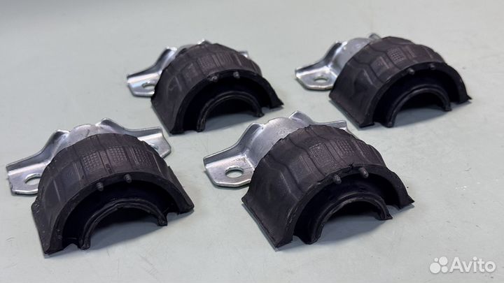 Втулки переднего стабилизатора Mercedes w164
