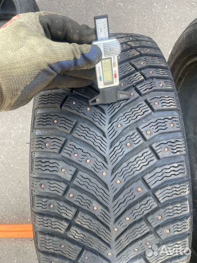 Michelin X-Ice North 4 245/45 R19 102H