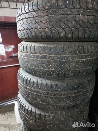 Viatti Brina Nordico V-522 215/65 R16