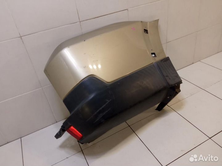 Накладка заднего бампера правая Mitsubishi Pajero