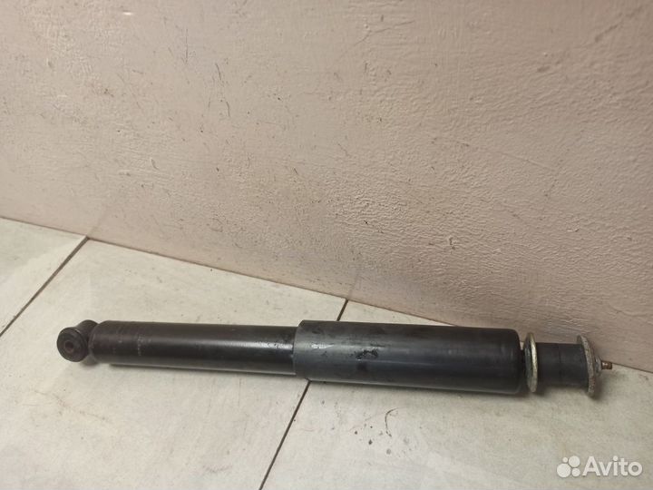 Амортизатор передний