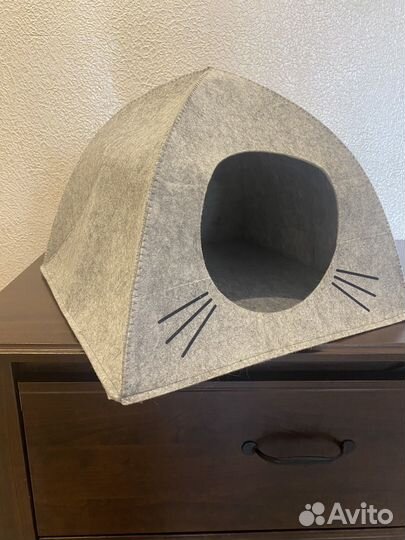 Домик для кошки или маленькой собачки