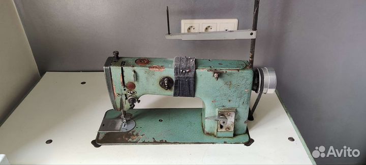 Швейная машинка пмз 1022м