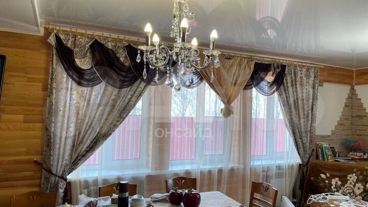 Коттедж 450 м² на участке 26 сот.