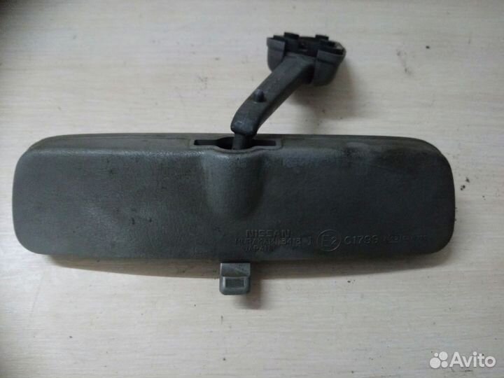 Зеркало заднего вида Nissan Cube