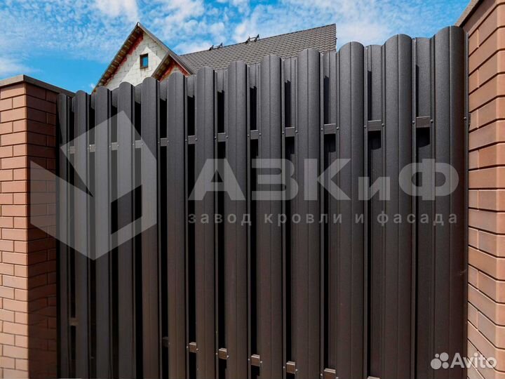 Металлоштакетник