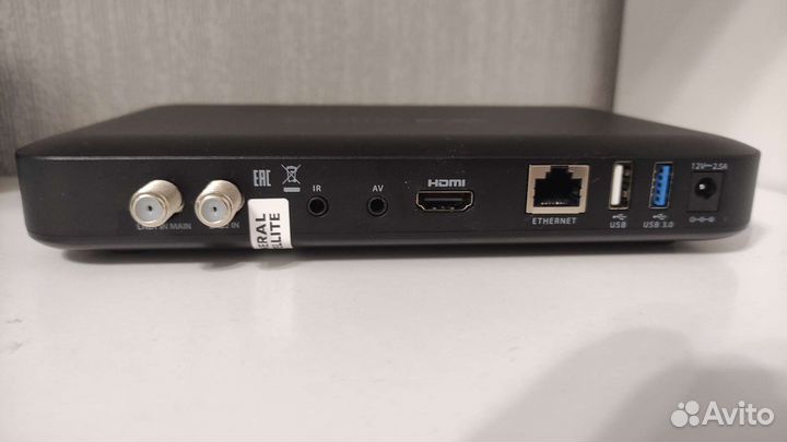 Триколор ресивер GS B523L