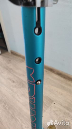 Самокат детский со светящимися колесами