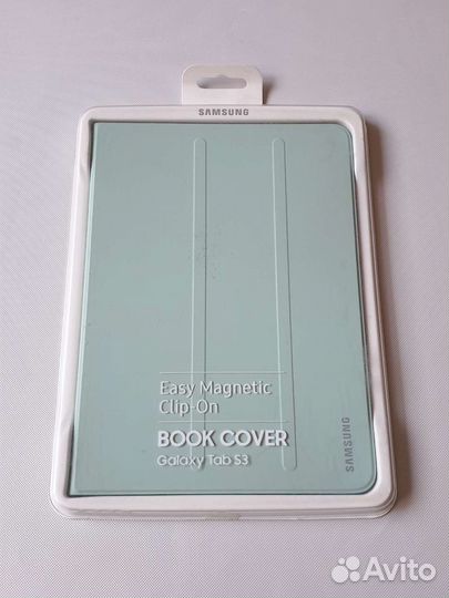 Чехлы на Samsung Tab S3 оригинал новые