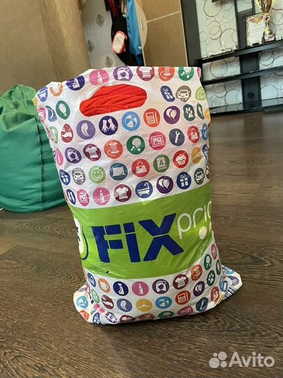 Пакет с вещами