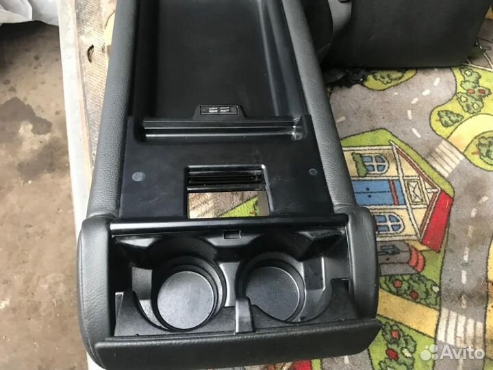 Сиденье заднее левое BMW X3 E83 Рестайлинг