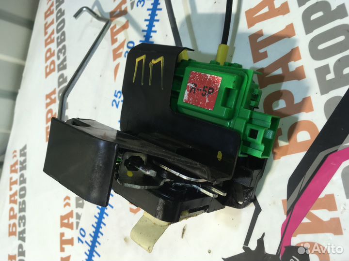 Киа Рио Замок передней двери Прав