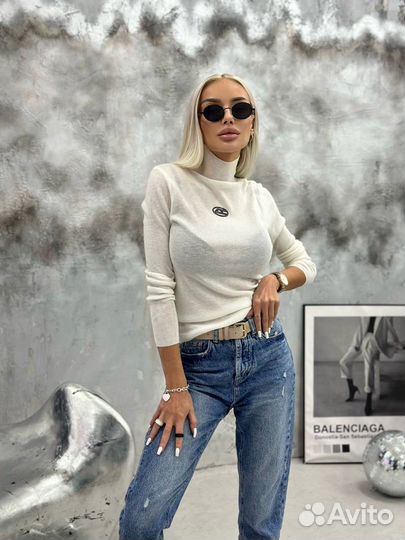 Классная водолазка Diesel