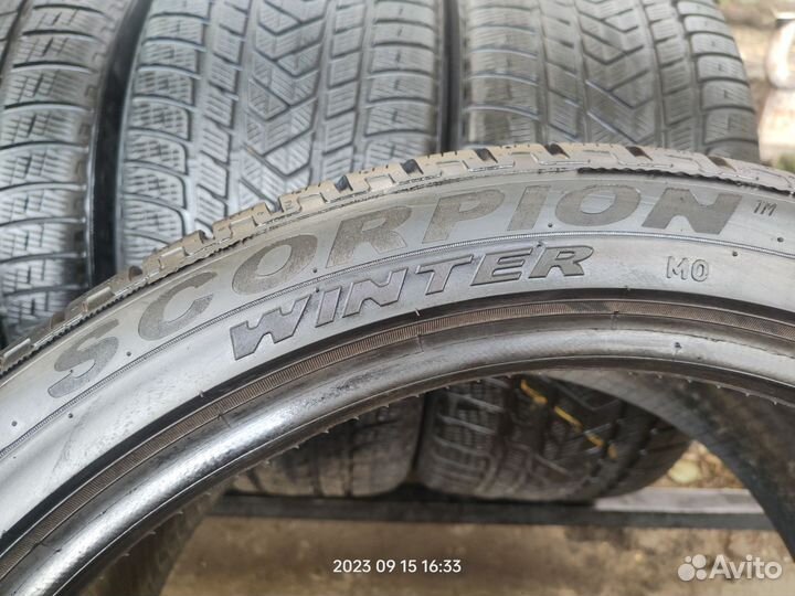 Pirelli Scorpion Winter 295/35 R21 107V