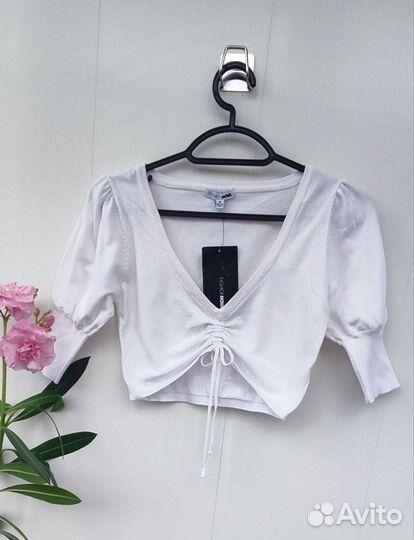 Топ белый новый fashion nova. S