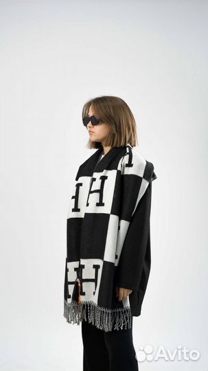 Шарфы и палантины Hermes