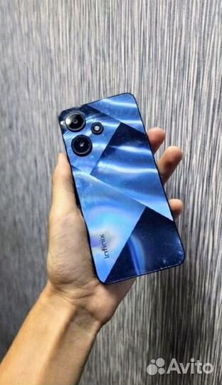 Infinix HOT 30i, 4/64 ГБ