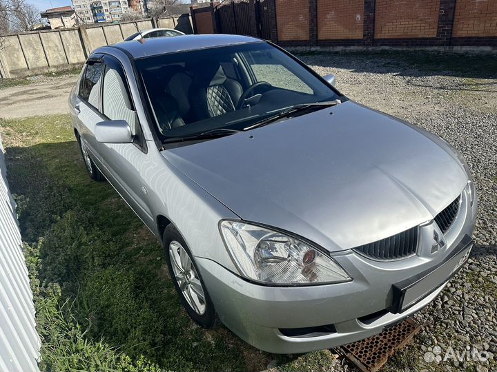 Mitsubishi Lancer 2.0 МТ, 2004, 350 000 км