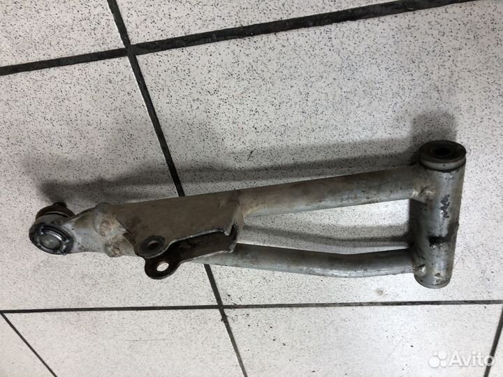 Рычаг передний верхний Arctic cat thundercat 1000