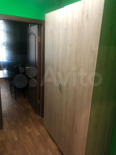 Комната 28 м² в > 9-к., 1/17 эт.