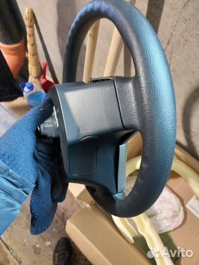 Руль Toyota Voxy Noah Esquire R80