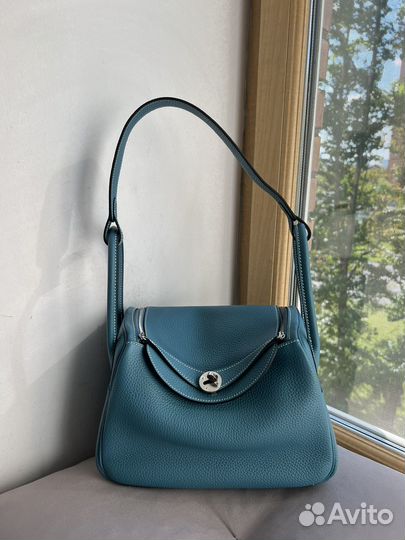 Сумка Hermes Lindy medium blue Jean