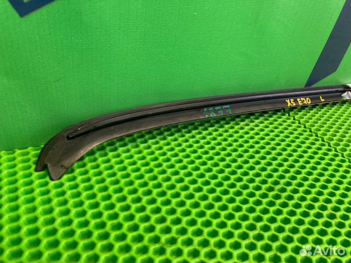 Молдинг лобового стекла левый Bmw X5 E70 N57D30A