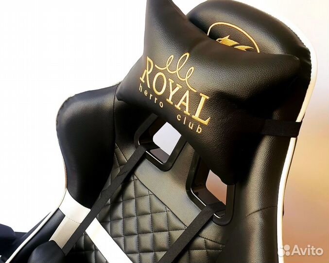 Компьютерное кресло с подножкой Royal