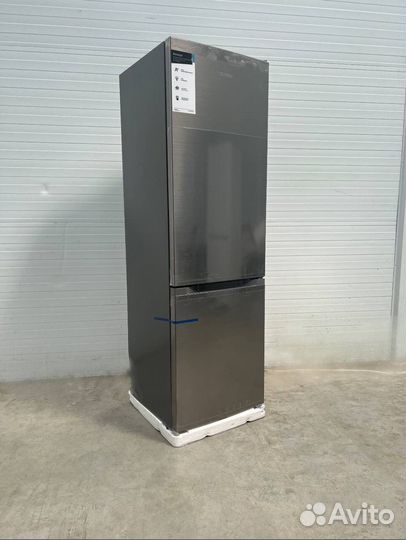 Холодильник thomson NO frost новый