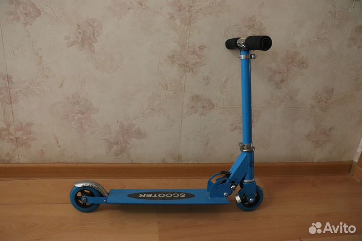 Самокат двухколесный складной
