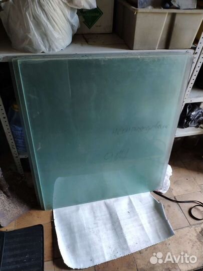 Стеклянные двери для душевых кабин