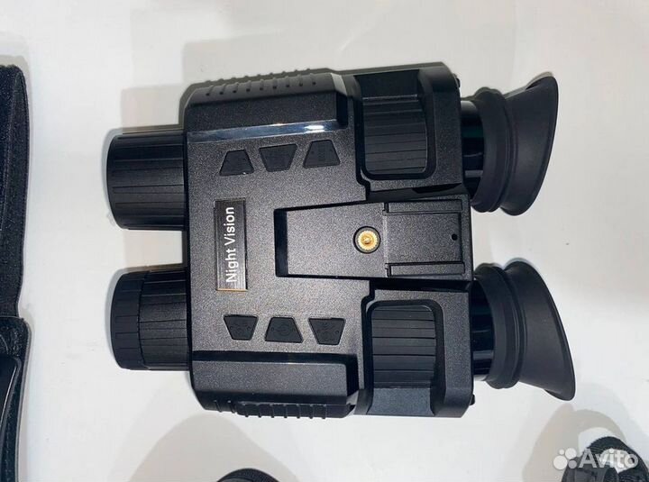Прибор ночного видения /пнв /С креплением