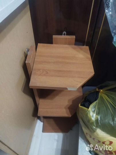 Полка угловая бу