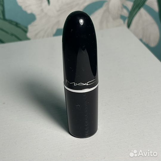 Помада MAC красная Lady Bug 510