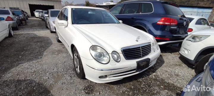 Авто на разбор Mercedes-Benz E-Class W211 272.964