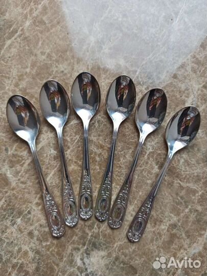 Комплекты новых столовых приборов. Кольчугино СССР