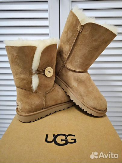 Угги Женские UGG W Bailey Button II Brown