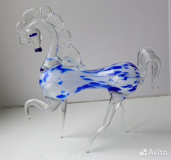 Статуэтка лошадь стеклянная