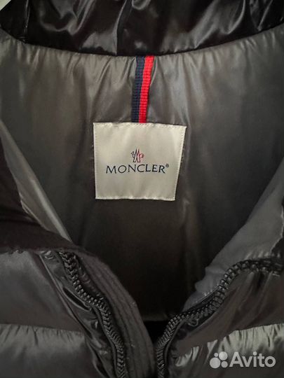 Пуховик Moncler Maya jacket