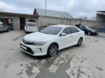 Toyota Camry 2.5 AT, 2017, 117 000 км, с пробегом, цена 2 200 000 руб.