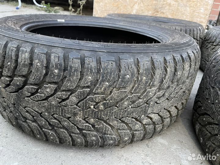 Nokian Tyres Hakkapeliitta 9 SUV 255/50 R19