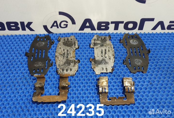 Пластины противоскрипные Subaru Impreza