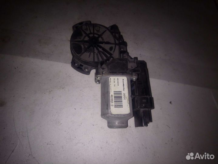 Моторчик переднего стеклоподъемника kia ceed 1