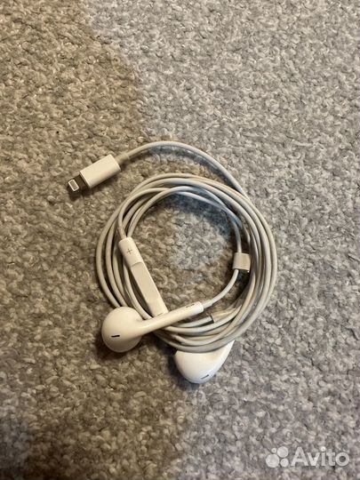 Наушники apple earpods lightning