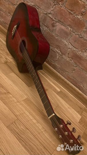 Гитара акустика