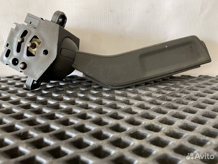 Переключатель подрулевой Volvo FH4 22860391