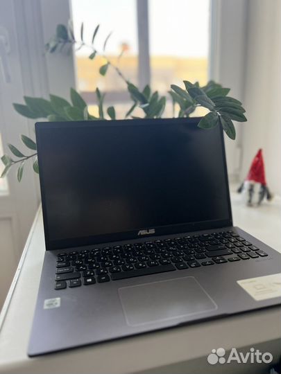Ноутбук asus