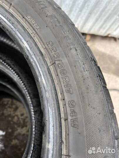 Bridgestone Potenza RE002 Adrenalin 225/50 R17 94W