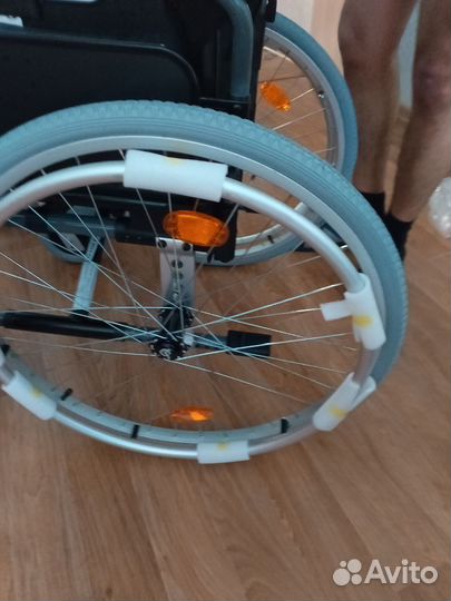 Инвалидная коляска